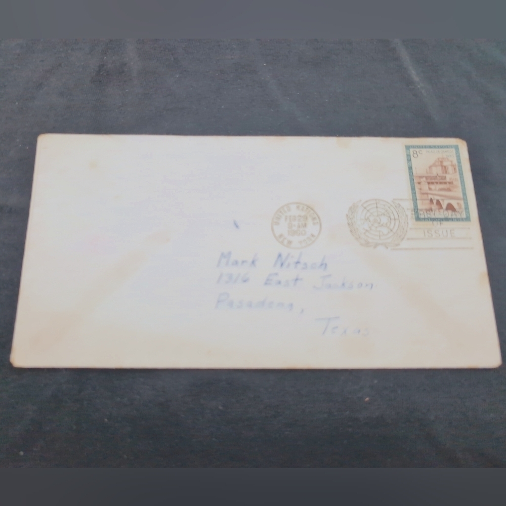 2- 1960 United Nations First Day Cover 8c And 4c Stamps - Picture 3 of 4